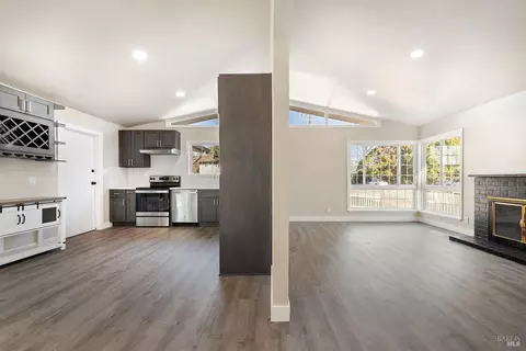 Kitchen - 532 Williams Dr, Petaluma, CA 94954 photo 1 of 6