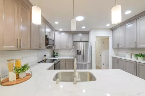 1018 Sparrow Ln, Fairfield, CA 94533 photo 15