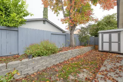 1018 Sparrow Ln, Fairfield, CA 94533 photo 37