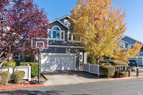 43 Elizabeth Cir, Greenbrae, CA 94904