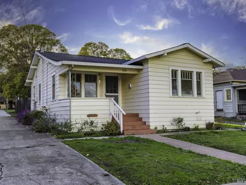 515 Webster St, Petaluma, CA 94952