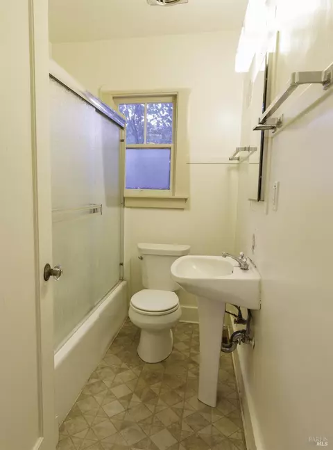 515 Webster St, Petaluma, CA 94952 photo 23