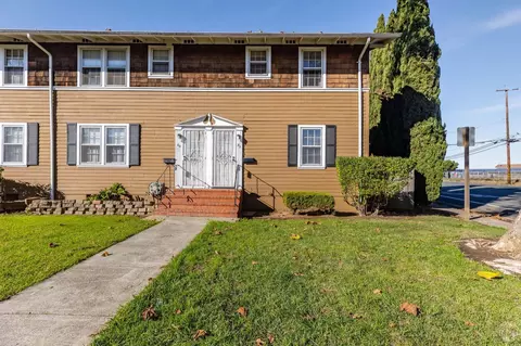 82 Baldwin St, Vallejo, CA 94590