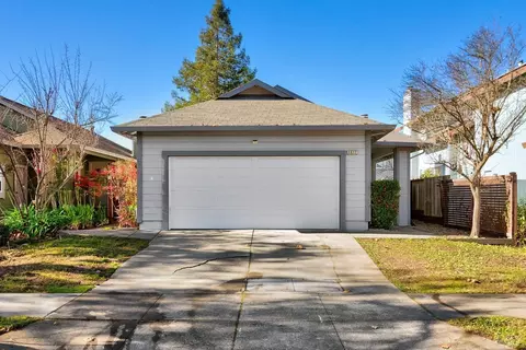 1917 Waltzer Rd, Santa Rosa, CA 95403