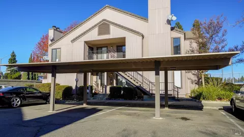 1801 Marshall Rd #102, Vacaville, CA 95687