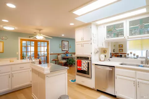 1001 Quail Dr, Fairfield, CA 94533