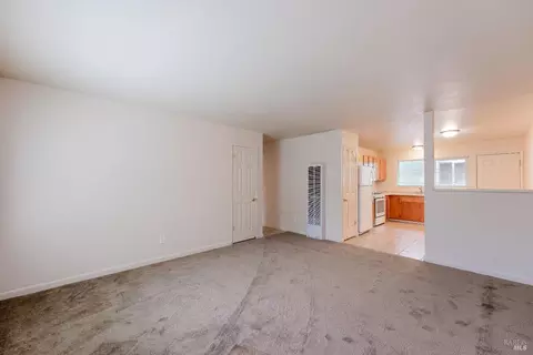 561-571 Leslie St, Ukiah, CA 95482 photo 6