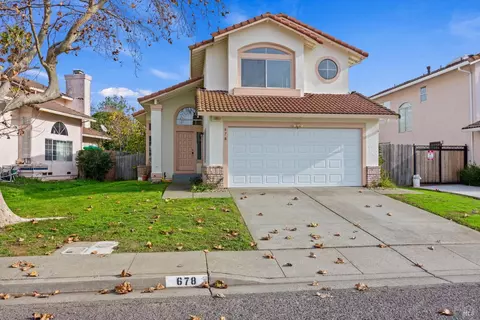 678 Catalina Cir, Vallejo, CA 94589