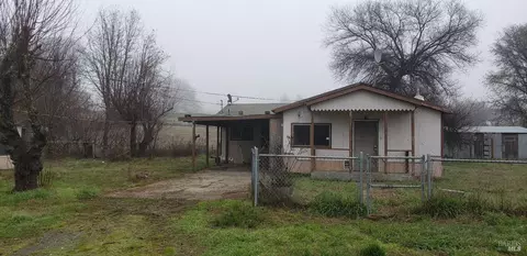 2054 Valley Rd, Willits, CA 95490 photo 2