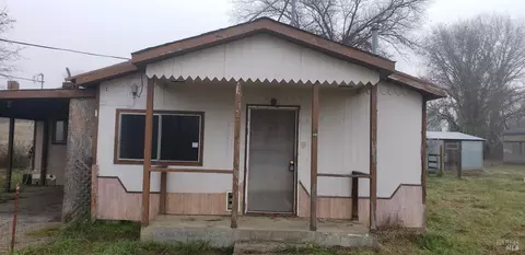 2054 Valley Rd, Willits, CA 95490