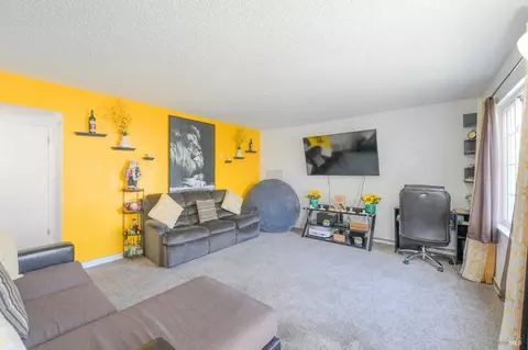 133 Hogan Ave, Vallejo, CA 94589 photo 4