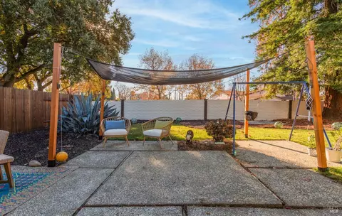 2810 Elmhurst Cir, Fairfield, CA 94533 photo 43