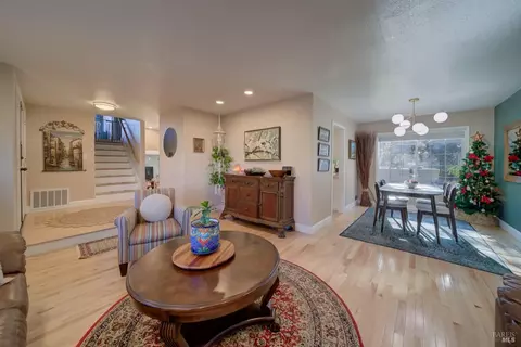 2810 Elmhurst Cir, Fairfield, CA 94533 photo 10