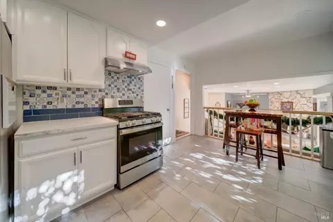 2810 Elmhurst Cir, Fairfield, CA 94533 photo 17