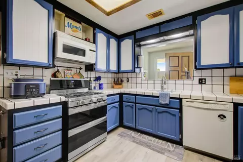 372 Grape St, Vacaville, CA 95688 photo 7