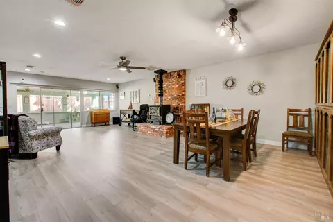 372 Grape St, Vacaville, CA 95688 photo 9