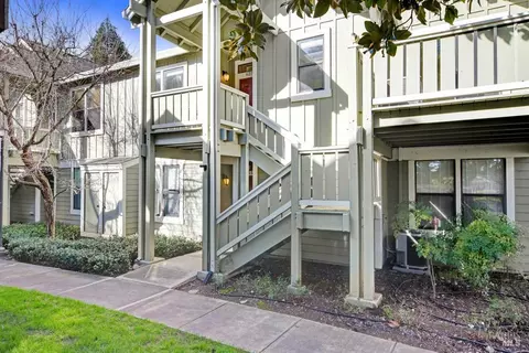 Exterior - 623 Cherry Ave, Sonoma, CA 95476 photo 3 of 3