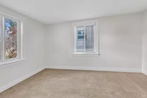 328 Wallace Ave, Vallejo, CA 94590 photo 10