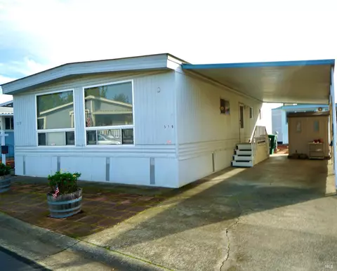 519 Colonial Park Dr, Santa Rosa, CA 95403