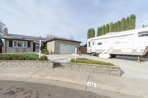 455 South Ct, Dixon, CA 95620 photo 2
