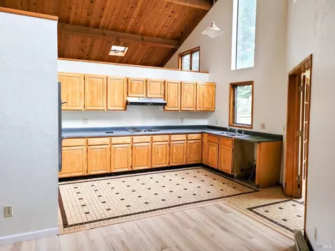 25556 Daphne Way, Willits, CA 95490 photo 15