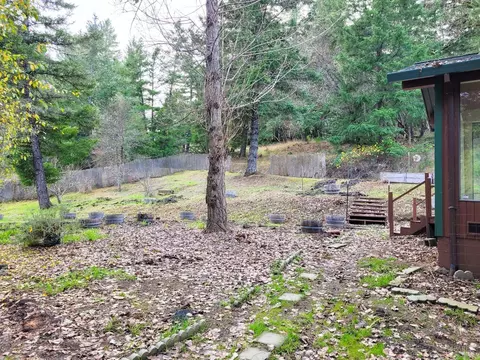 25556 Daphne Way, Willits, CA 95490 photo 32