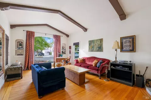22 Carroll St, Vallejo, CA 94590 photo 6