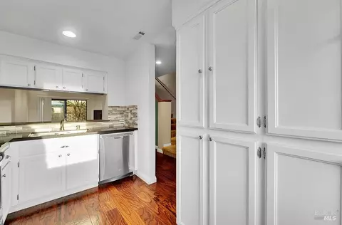 152 Nantucket Ln, Vallejo, CA 94590 photo 8