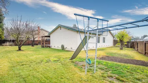 3438 Springfield Dr, Fairfield, CA 94534 photo 43