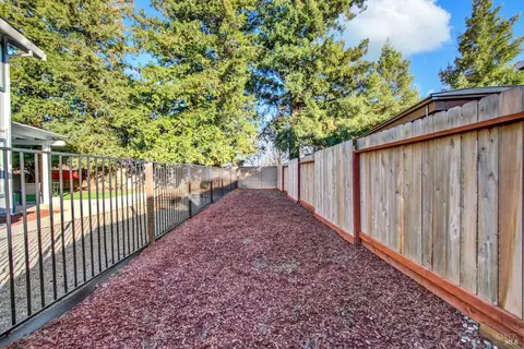 210 Joy Ct, Dixon, CA 95620 photo 53