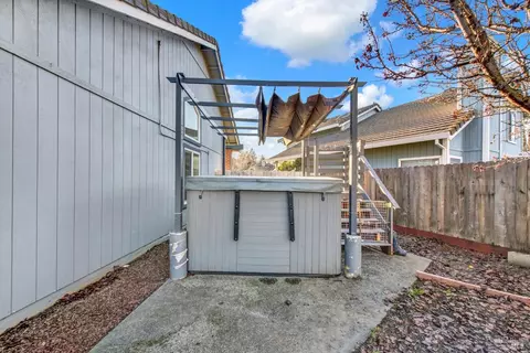 210 Joy Ct, Dixon, CA 95620 photo 47