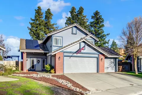 210 Joy Ct, Dixon, CA 95620