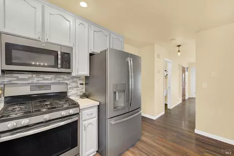 210 Joy Ct, Dixon, CA 95620 photo 24