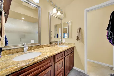 210 Joy Ct, Dixon, CA 95620 photo 38