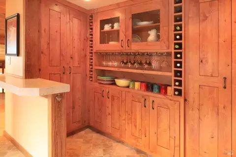 Kitchen - 21067 Heron Dr, Bodega Bay, CA 94923 photo 5 of 7