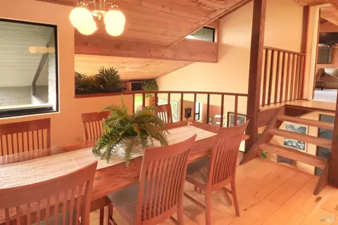 Dining - 21067 Heron Dr, Bodega Bay, CA 94923 photo 1 of 7