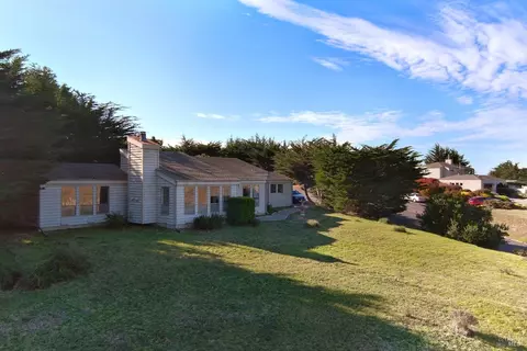 112 Duck Ct, Bodega Bay, CA 94923 photo 2