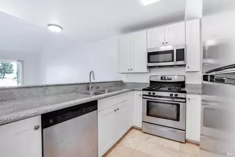 7513 Camino Colegio, Rohnert Park, CA 94928