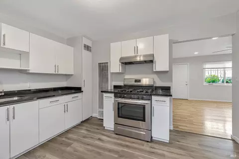 2475 Monterey Ave, Martinez, CA 94553 photo 17