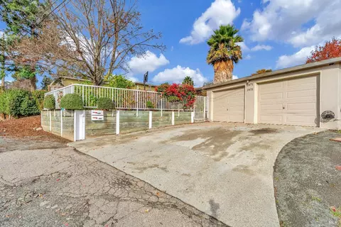 2475 Monterey Ave, Martinez, CA 94553