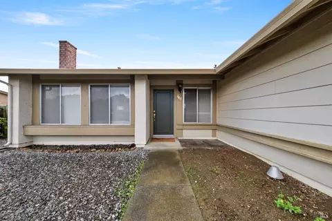 165 Wood Ct, Vallejo, CA 94591 photo 2