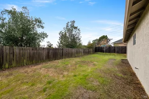 165 Wood Ct, Vallejo, CA 94591 photo 17