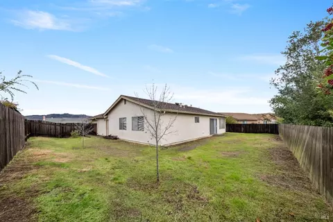 165 Wood Ct, Vallejo, CA 94591 photo 20