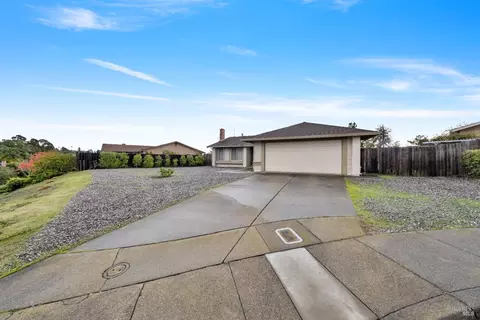 165 Wood Ct, Vallejo, CA 94591