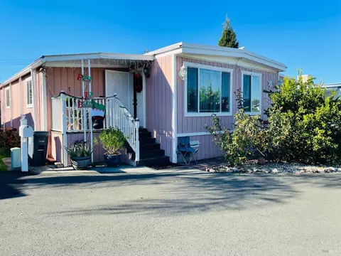 424 Reed Cir, Napa, CA 94558