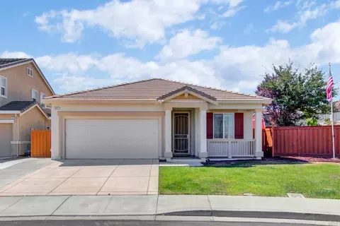 542 Twilight St, Vacaville, CA 95688