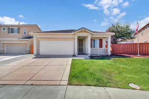 542 Twilight St, Vacaville, CA 95688 photo 3