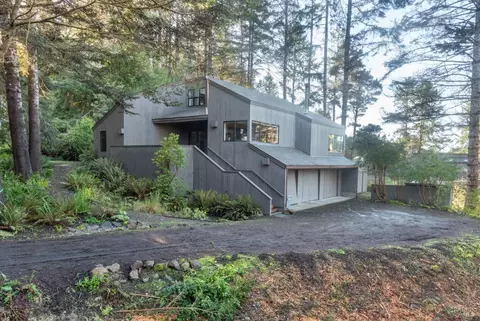 35457 Timber Ridge Rd, The Sea Ranch, CA 95497