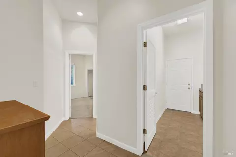 706 Eldridge Ave, Vacaville, CA 95688 photo 43