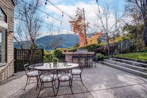 Exterior - 57 Bridgegate Dr, San Rafael, CA 94903 photo 19 of 35